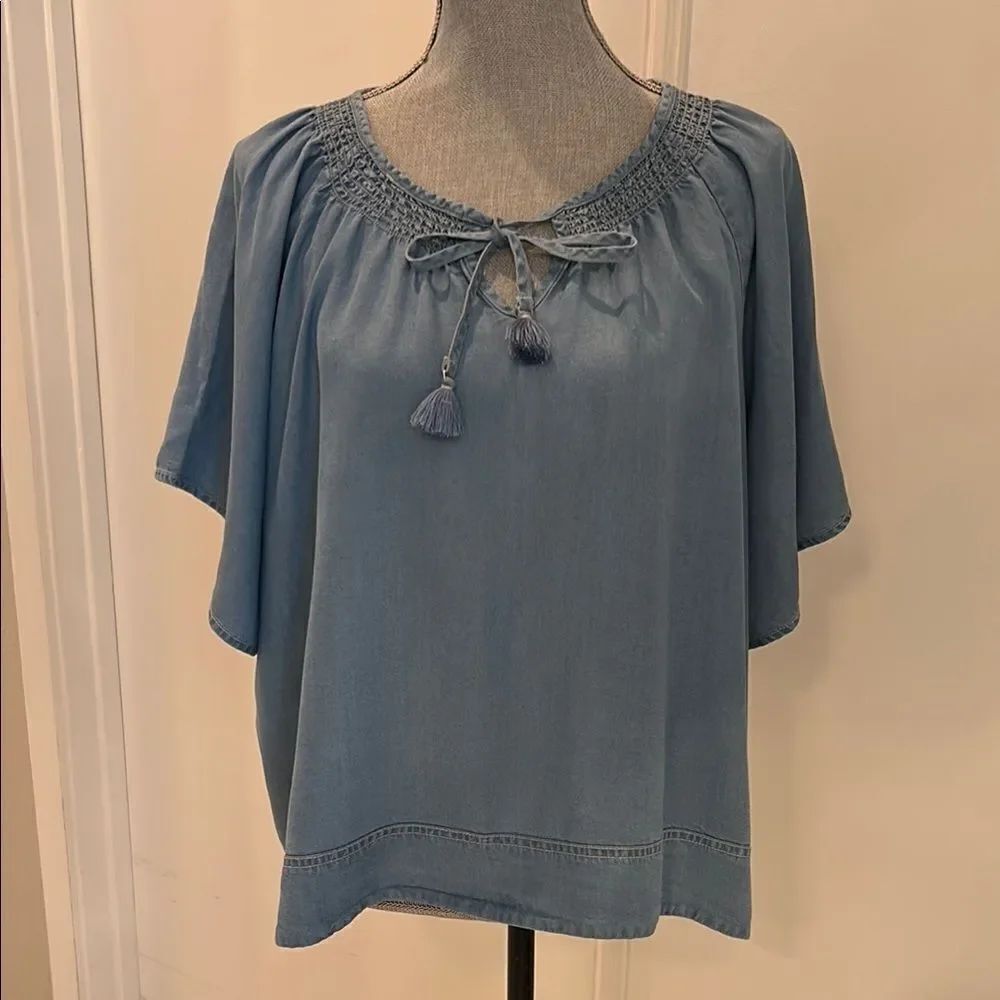 Zac & Rachel Blue Relaxed Flutter Sleeve Blouse